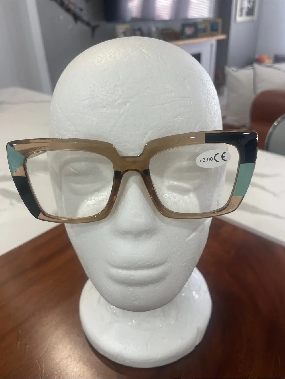 Bold Rectangular Acetate Reading Glasses in Tortoise with Mint Accents